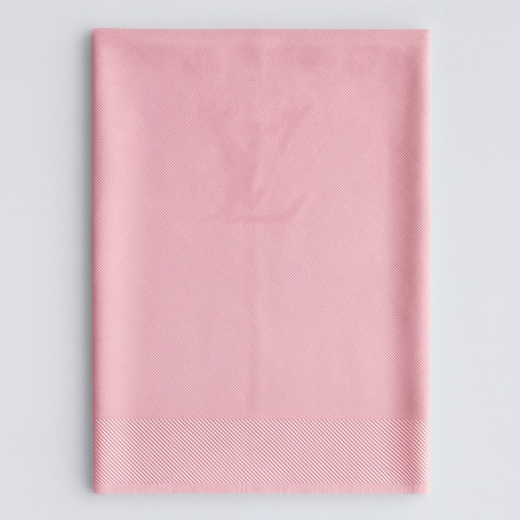 Louis Vuitton Cashmere Monogram Wrap Scarf Silk Pink One Size Luxe Designer - Picture 1 of 6
